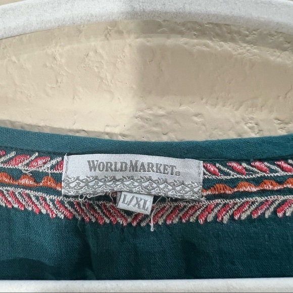 WORLD MARKET Womens Cotton Floral Embroidered Peasant Top Sz L/XL Boho Peasant - Picture 2 of 9